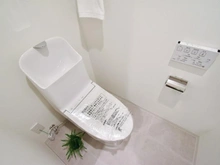 【神奈川県/横浜市中区吉田町】イニシアイオ横濱関内 トイレ