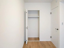 【神奈川県/横浜市中区本牧原】パークシティ本牧F棟 洋室：収納