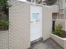 【神奈川県/横浜市中区千代崎町】 パークハイム山手 共用部