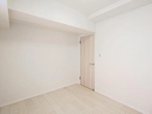 【神奈川県/横浜市中区新山下】ライオンズステージ横濱元町 洋室