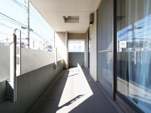 【神奈川県/横浜市中区新山下】ライオンズステージ横濱元町 バルコニー