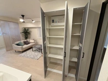 【神奈川県/横浜市中区弁天通】東急ドエル・アルス桜木町博物館通り リビング・ダイニング：家具調度品は価格に含まれません