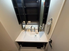 【神奈川県/横浜市中区弁天通】東急ドエル・アルス桜木町博物館通り 洗面所