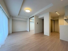 【神奈川県/横浜市中区山下町】エクステ山下公園クレイドルタワー リビング・ダイニング