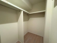 【神奈川県/横浜市中区山下町】エクステ山下公園クレイドルタワー サービスルーム（納戸）