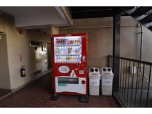【神奈川県/横浜市磯子区栗木】洋伸洋光台マンション 自動販売機
