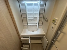 【神奈川県/横浜市磯子区磯子】クレストフォルム横浜根岸 洗面所