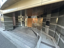 【神奈川県/横浜市中区蓬莱町】エクレール関内大通り公園 エントランス