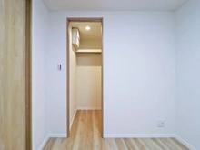 【神奈川県/横浜市神奈川区西大口】妙蓮寺コーポラス 洋室