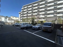 【神奈川県/横浜市南区中村町】ライオンズマンション天神橋 駐車場