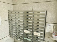 【神奈川県/横浜市中区宮川町】ルリエ横浜宮川町 メールBOX