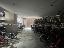 【神奈川県/横浜市中区山下町】パークホームズ横濱山下町88番地 駐輪場