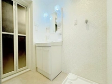 【東京都/新宿区北新宿】ヴェラハイツ新宿 洗面室