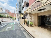 【東京都/新宿区四谷】クイーンズコートオークラ エントランス