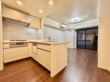 【東京都/新宿区四谷】ミッドタウンコンド四谷 LDK