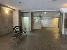 【東京都/新宿区市谷左内町】市ヶ谷左内坂ハイム エントランス