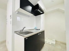 【東京都/新宿区新宿】セントフォービル キッチン