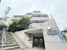 【東京都/新宿区市谷台町】スカイコート市ヶ谷第5 外観