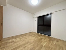 【東京都/新宿区南元町】日神パレステージ信濃町  サービスルーム（納戸）