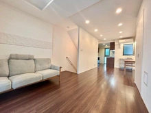 【東京都/中野区中野】オープンレジデンス中野 リビング・ダイニング