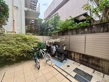 【東京都/中野区中野】オープンレジデンス中野 共用部：駐輪場