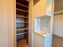 【東京都/新宿区四谷三栄町】ジオ四谷三栄町 収納