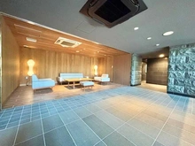 【東京都/新宿区四谷三栄町】ジオ四谷三栄町 エントランス