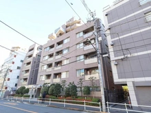 【東京都/新宿区四谷】ビラカーサ四谷四丁目 外観：写真中央