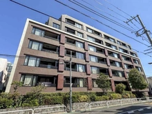 【東京都/新宿区市谷加賀町】ヴィークコート市谷加賀町 外観