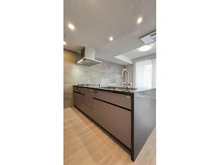 【東京都/新宿区市谷加賀町】ヴィークコート市谷加賀町 キッチン