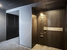 【東京都/新宿区市谷加賀町】ヴィークコート市谷加賀町 玄関