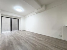 【東京都/新宿区南元町】パインクレスト信濃町 リビング・ダイニング