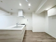 【東京都/新宿区南元町】パインクレスト信濃町 キッチン