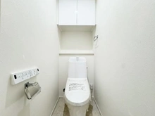 【東京都/新宿区南元町】パインクレスト信濃町 トイレ