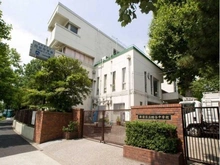 【東京都/新宿区信濃町】サンウッドフラッツ新宿四谷三丁目 新宿区立四谷中学校（現地より約1,150m）