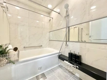 【東京都/新宿区富久町】富久クロスコンフォートタワー 浴室