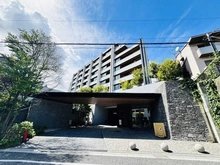 【東京都/新宿区南元町】ライオンズ外苑の杜 外観