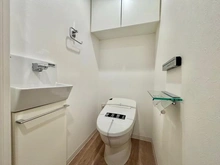 【東京都/新宿区市谷本村町】エステムプラザ市谷外濠公園 トイレ