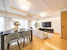 【東京都/新宿区富久町】ローレルコート新宿タワー リビング・ダイニング