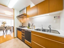 【東京都/新宿区富久町】ローレルコート新宿タワー キッチン