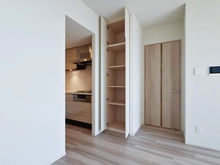 【東京都/新宿区四谷】クラッシィタワー新宿御苑 収納：キッチン横