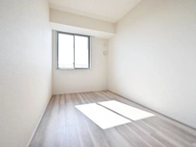 【東京都/新宿区四谷】クラッシィタワー新宿御苑 洋室