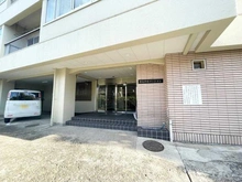 【東京都/新宿区弁天町】牛込中央マンション エントランス