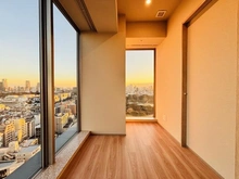 【東京都/新宿区四谷】クラッシィタワー新宿御苑 洋室