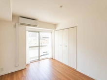 【東京都/新宿区若葉】レックス四谷マンション 洋室：約8帖