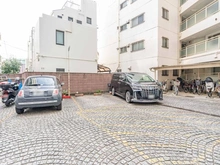 【東京都/新宿区若葉】レックス四谷マンション 駐車場