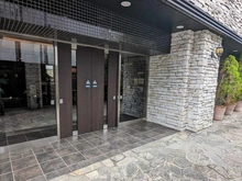 【東京都/新宿区百人町】グローベル新大久保マスターズゲート エントランス