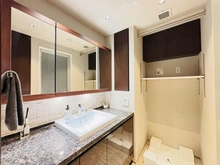 【東京都/港区白金】グランドメゾン白金レジデンス 洗面室