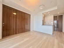 【東京都/新宿区富久町】富久クロスコンフォートタワー リビング・ダイニング