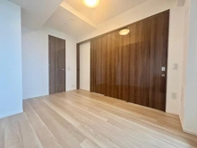 【東京都/新宿区富久町】富久クロスコンフォートタワー 洋室